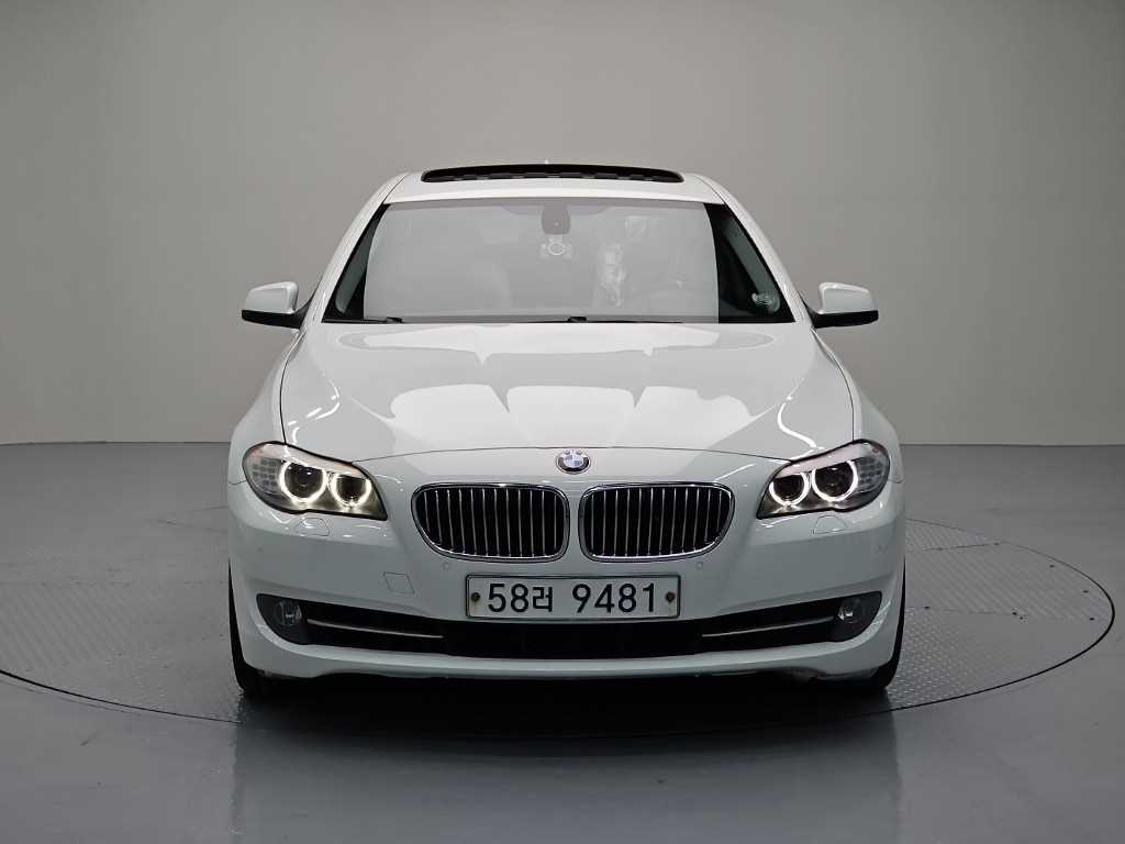 BMW 5시리즈 528i xDrive 사진 2/20