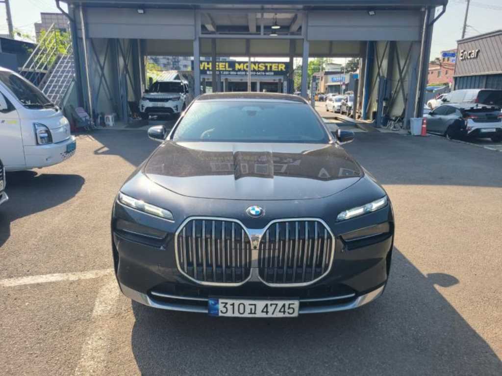 Genesis G70 740i sDrive Design Pure Excelence