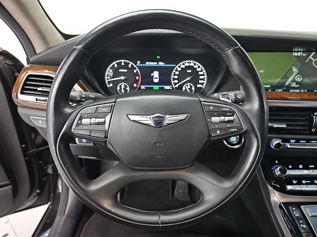 Genesis EQ900 5.0 GDI AWD Limousine Prestige 10