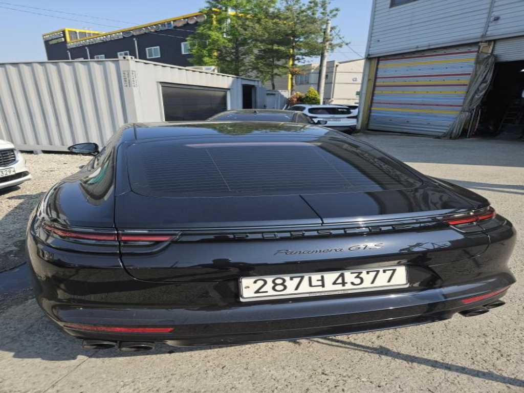 Porsche Panamera 4.0 GTS