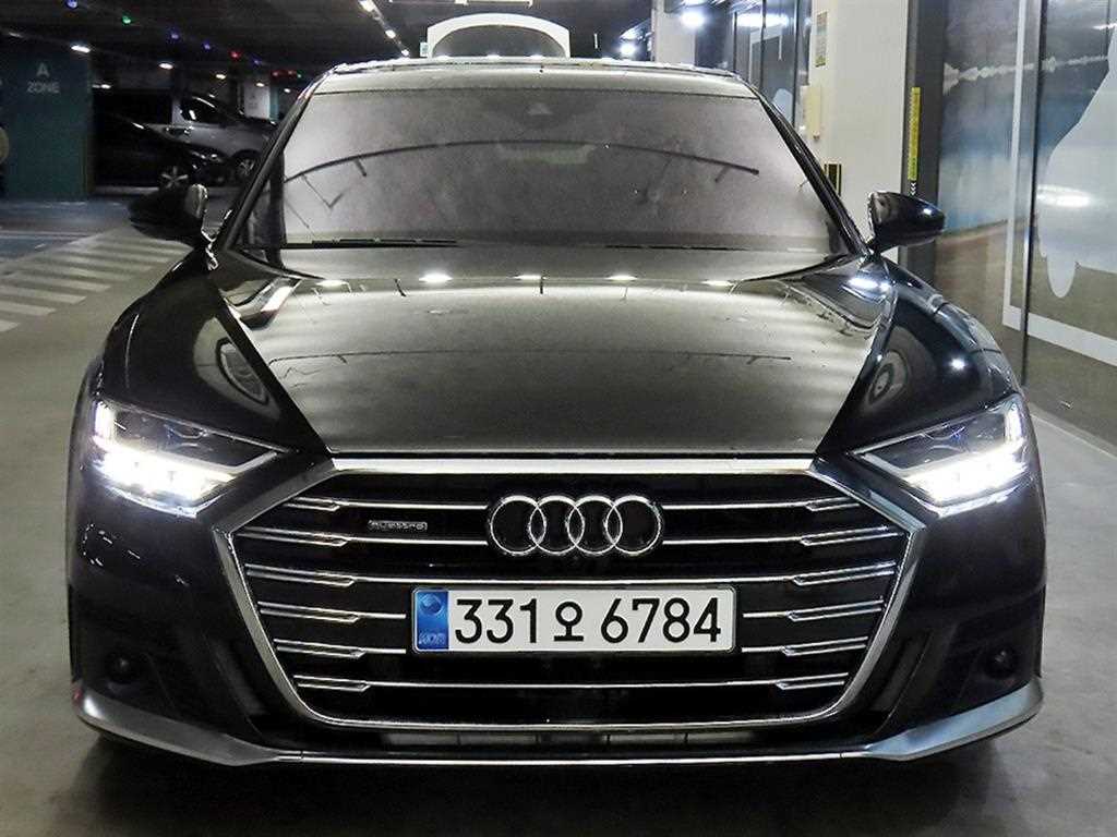 아우디 A8 55 TFSI 콰트로 LWB 사진 2/20