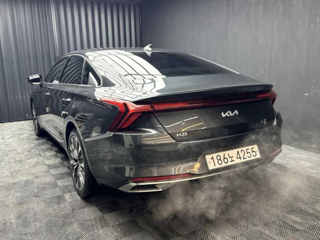KIA K8 - Vista 8
