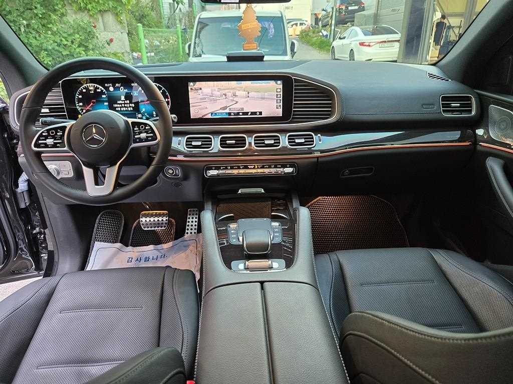 Mercedes-Benz GLE-Class GLE400d 4MATIC Coupe 10