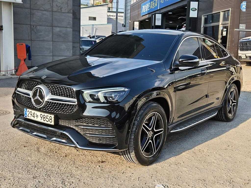 Mercedes-Benz GLE-Class GLE400d 4MATIC Coupe 3