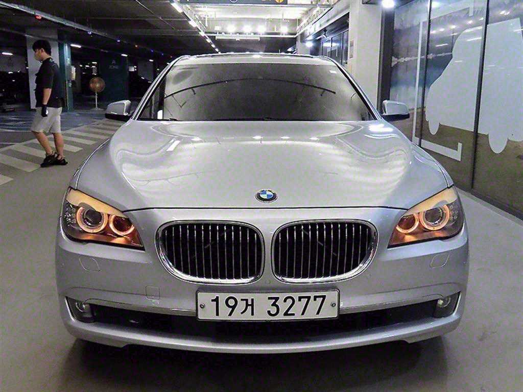 BMW 7시리즈 730 Ld 사진 2/20
