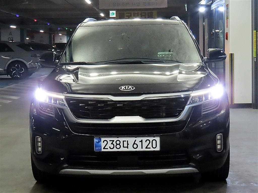 기아 셀토스 가솔린 1.6 터보 2WD 시그니처 사진 2/20