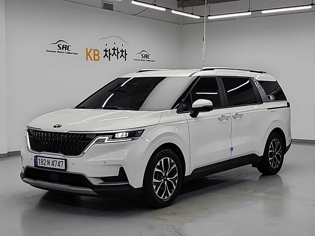 카니발 4세대 가솔린 9인승 프레스티지 2021년식