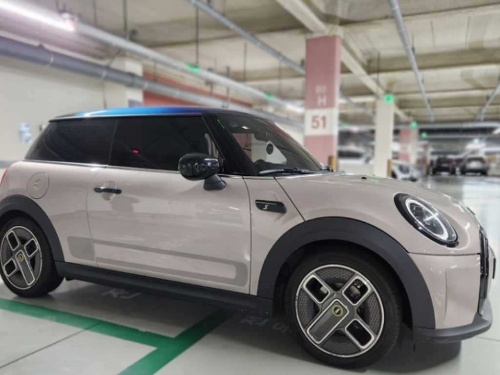 Mini Cooper SE