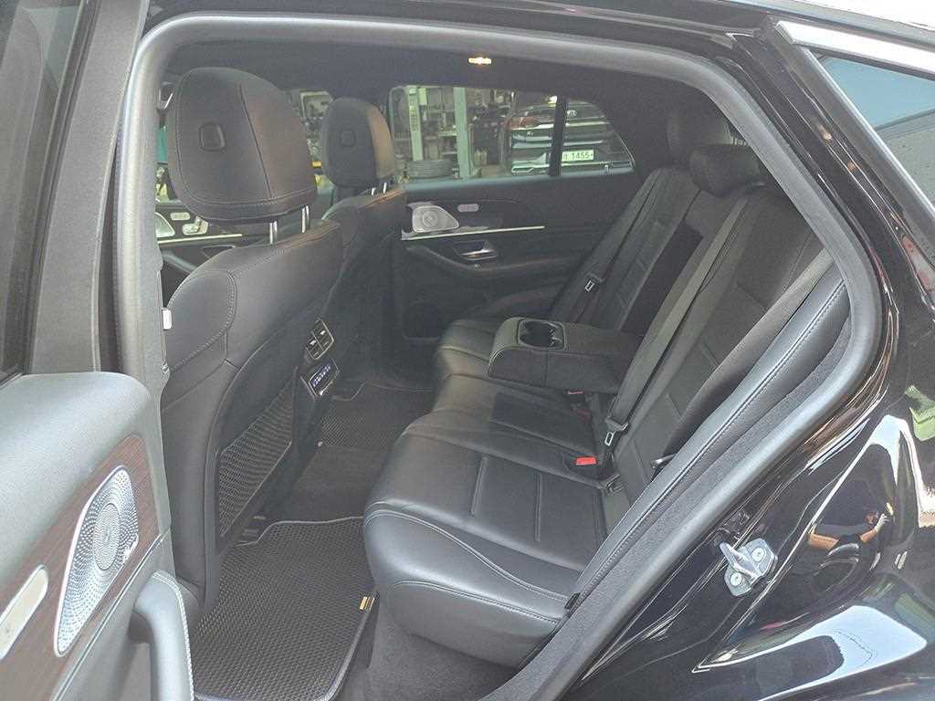 Mercedes-Benz GLE-Class GLE400d 4MATIC Coupe 7