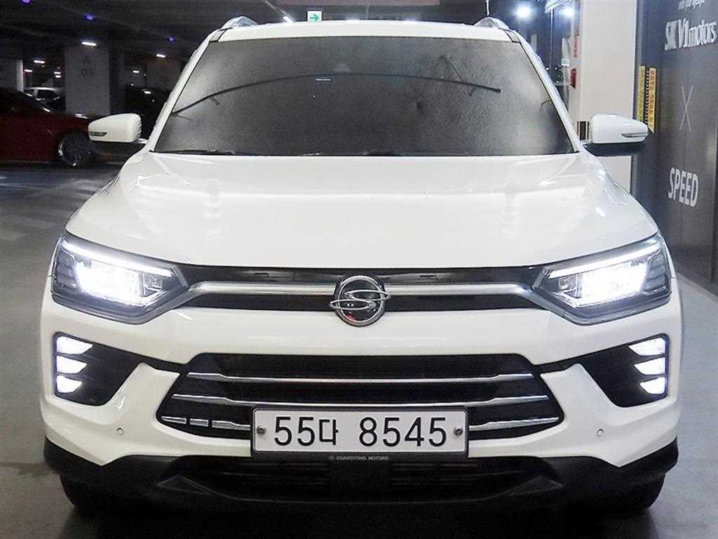 KGM 코란도 2WD 디젤 1.6 판타스틱 사진 2/20
