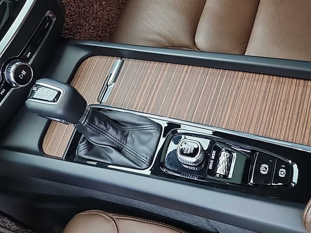 Volvo S60 T5 Momentum 9