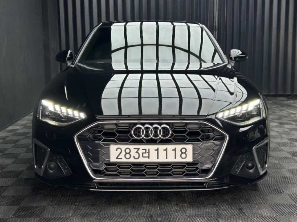 Audi A4 40 TFSI Premium — фото 2