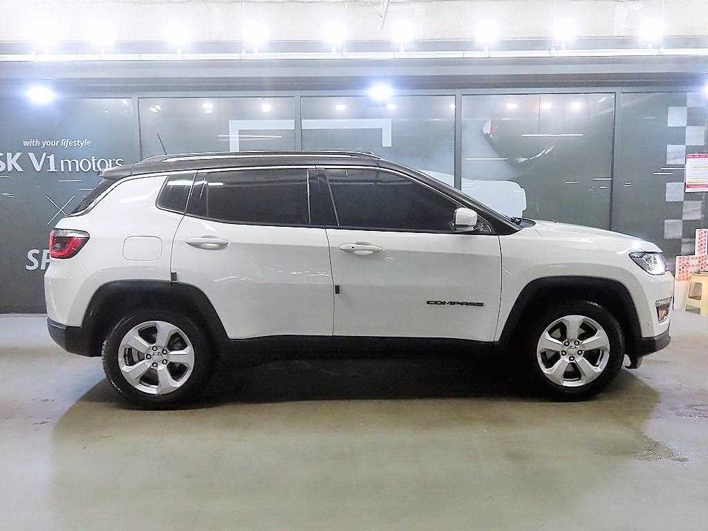 Jeep Compass 2.4 2WD Limited 4