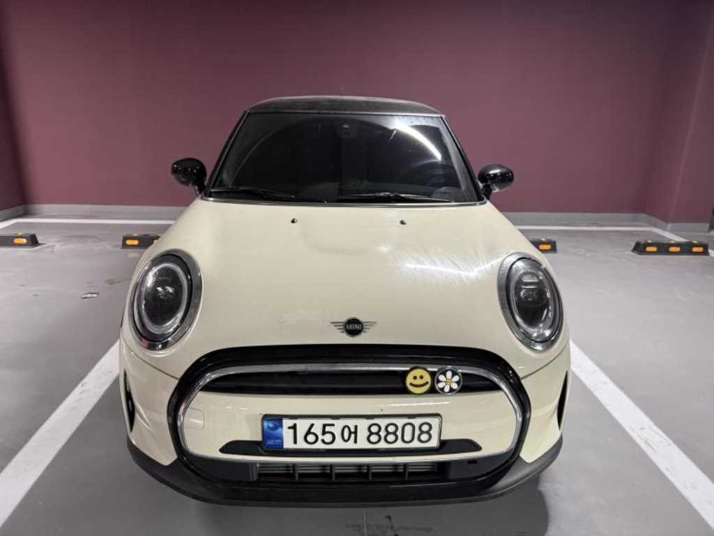 Mini Cooper Classic Plus