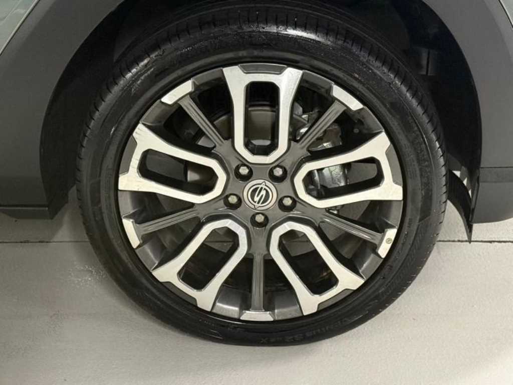 KG Mobility (Ssangyong) Torres 1.5 GDI-T 2WD T7 — фото 5