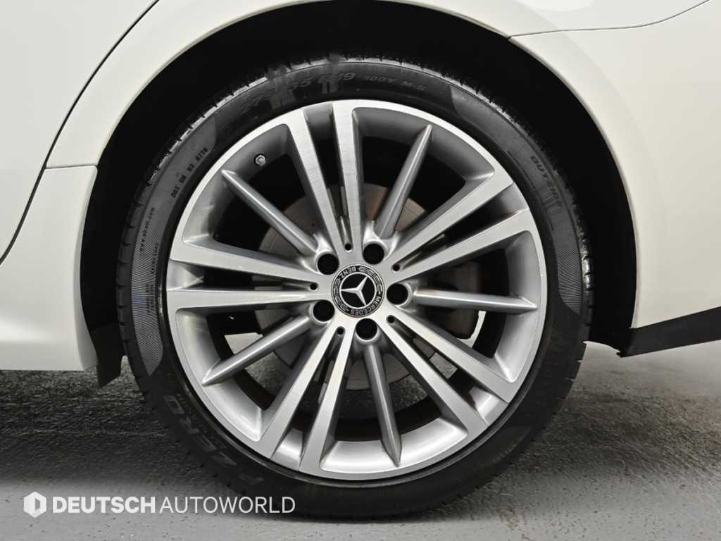 Mercedes-Benz CLS-Class CLS400d 4MATIC 6
