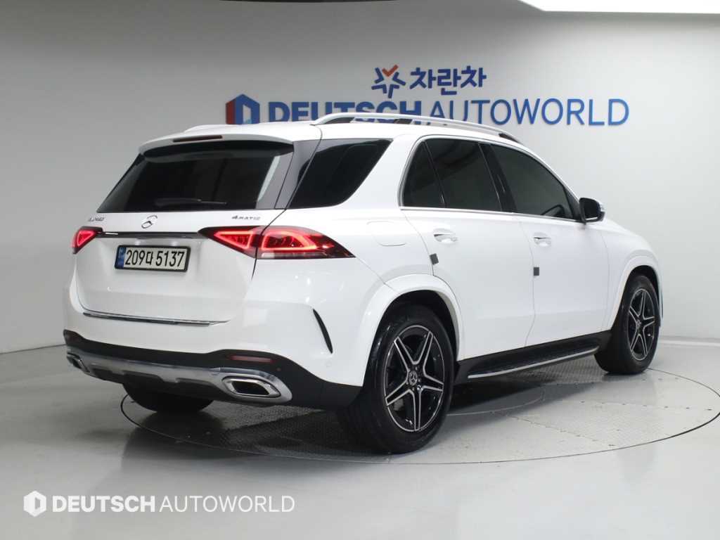 벤츠 GLE 클래스 GLE 450 4MATIC 사진 2/20