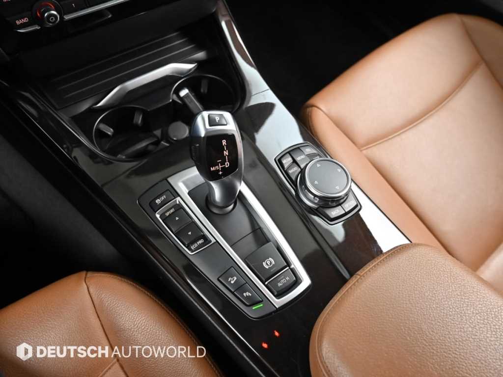 BMW X3 xDrive 20d 10