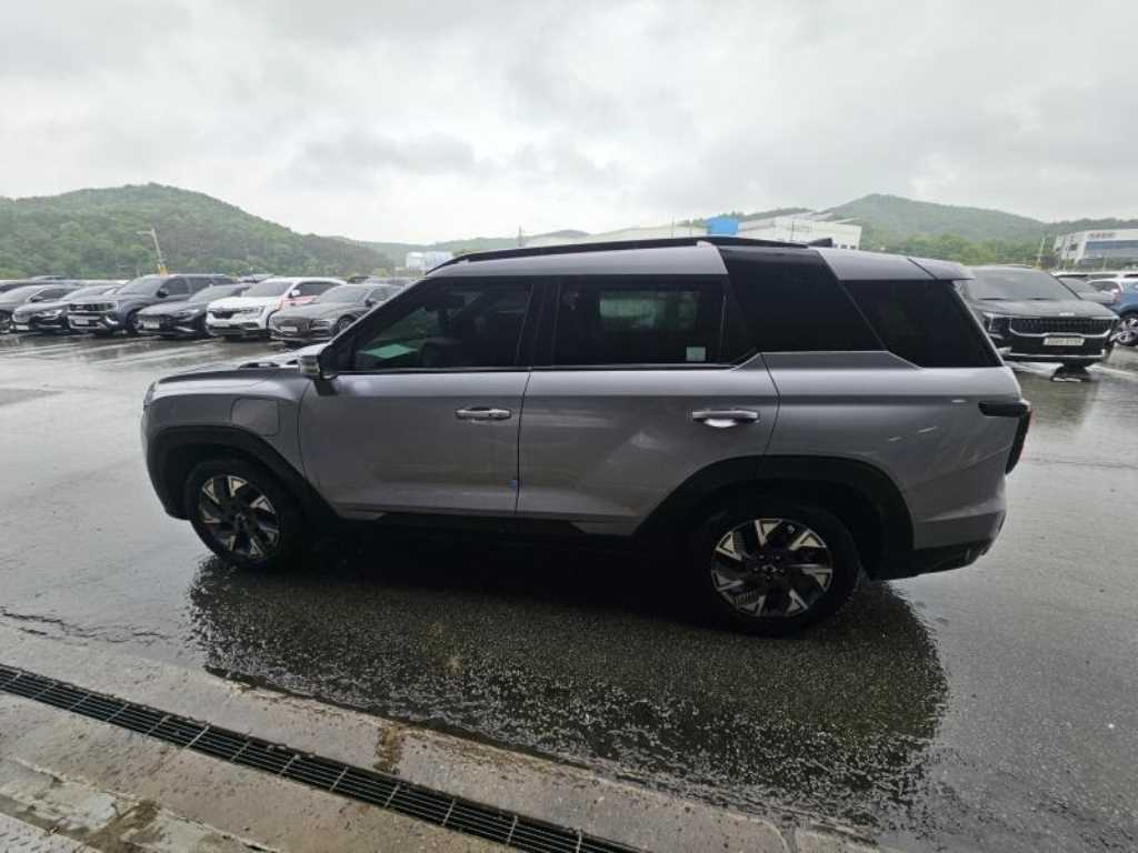 KG Mobility (Ssangyong) Torres E5 5