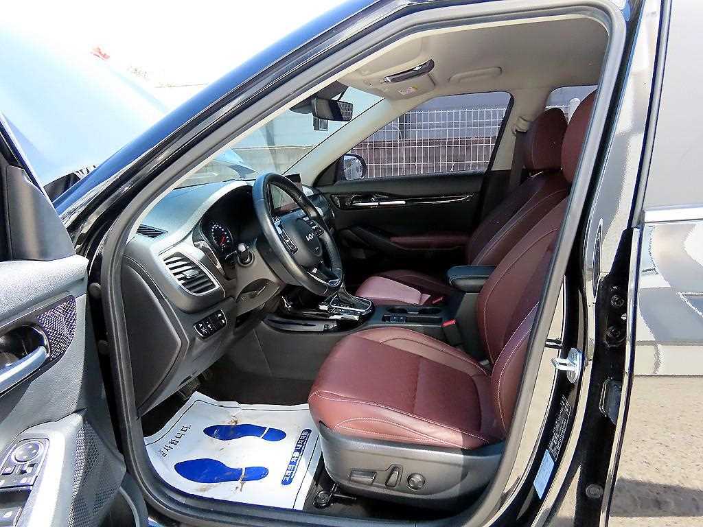Kia Seltos Gasoline 1.6 Turbo 2WD Signature — фото 5