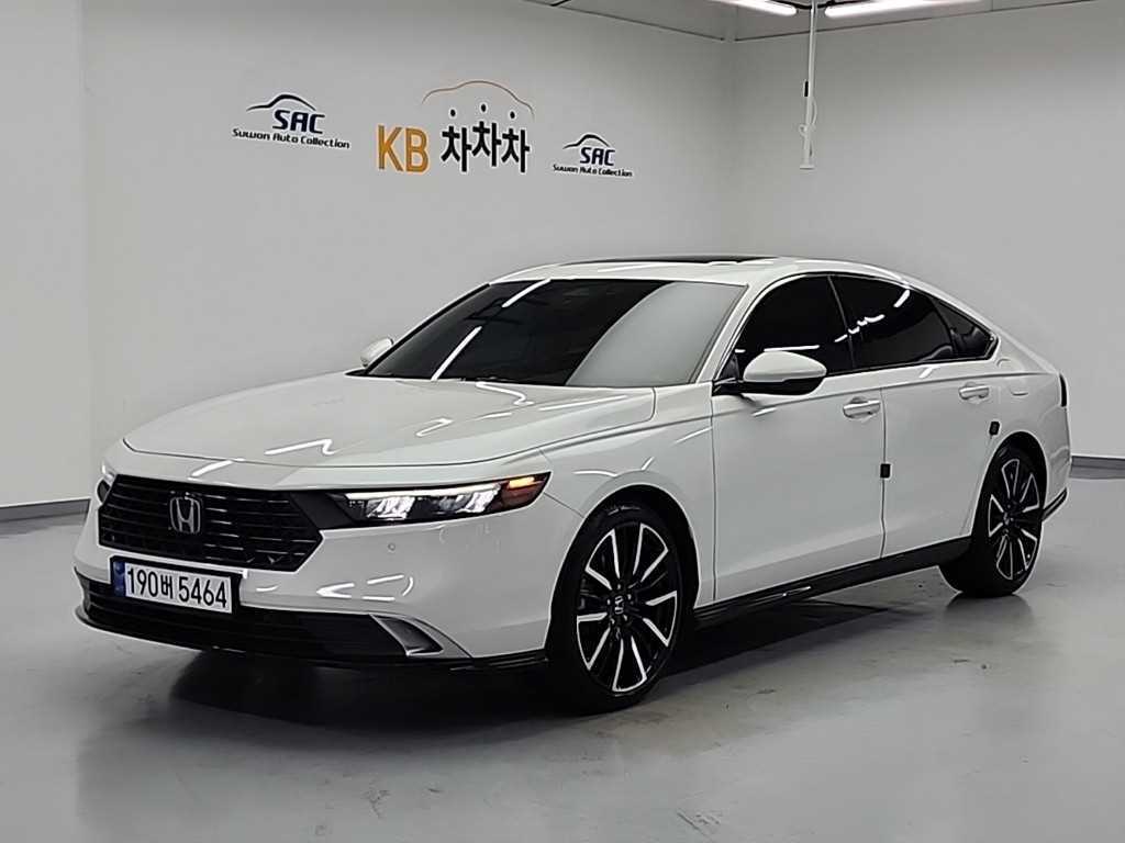Honda Accord 2.0 Hybrid Touring