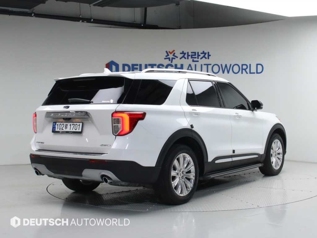 포드 익스플로러 2.3 AWD 리미티드 사진 2/20