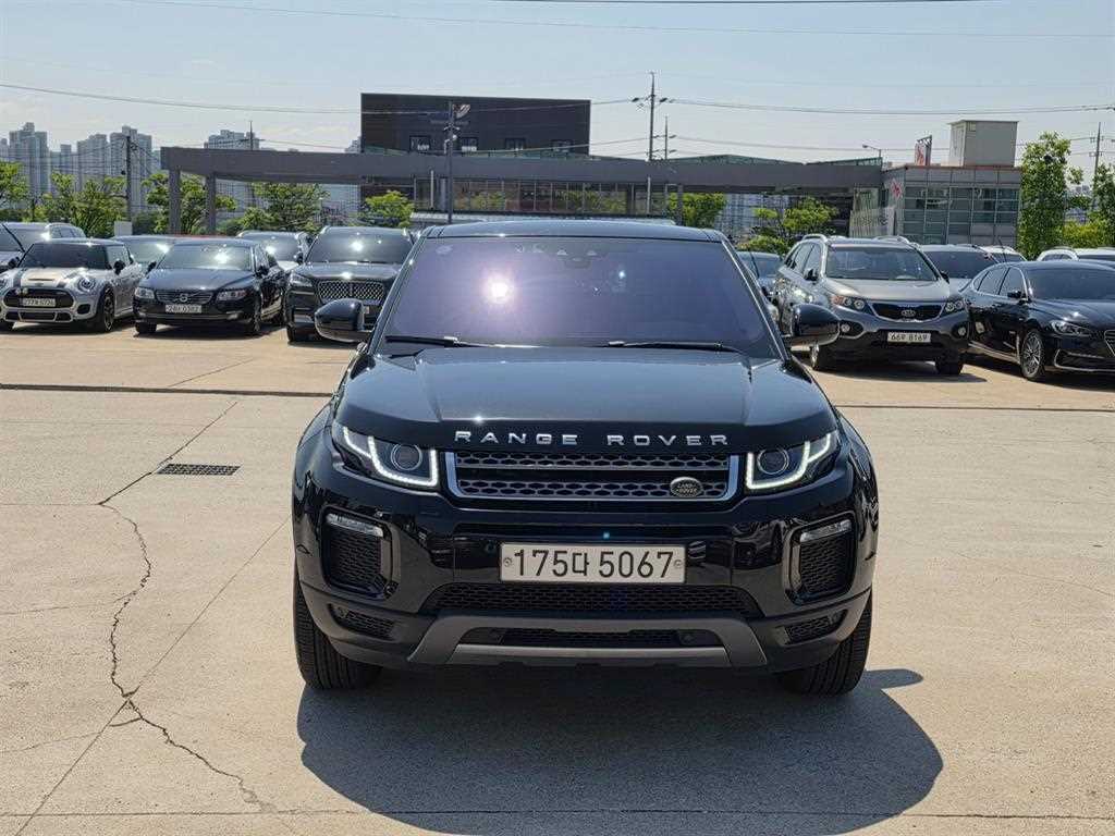 레인지로버 이보크 2.0 TD4 SE 2018년식