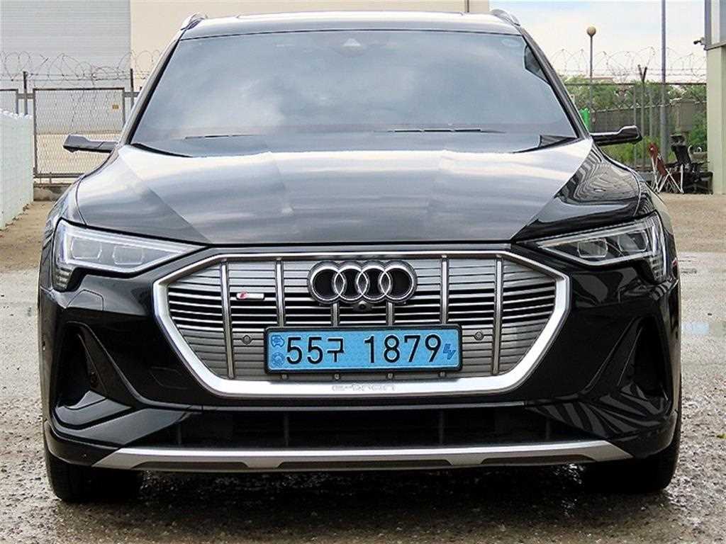 e-트론 55 콰트로 스포트백 2021년식