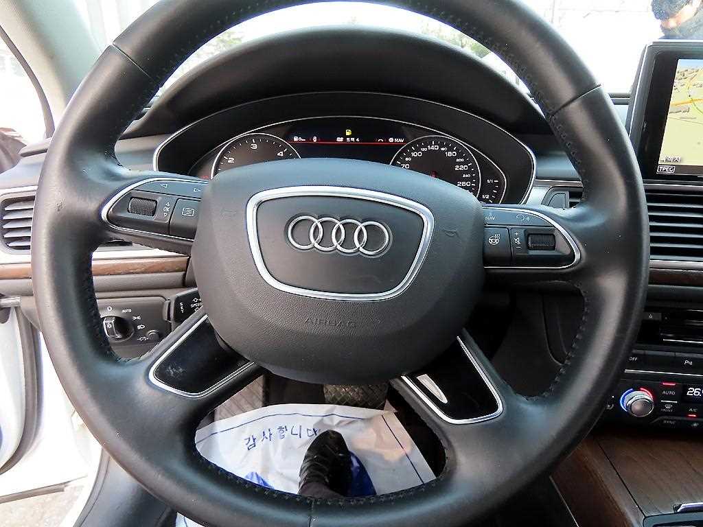 Audi A6 35 TDI Premium 9