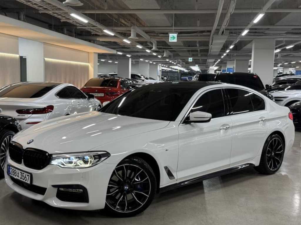 5시리즈 (G30) 530i xDrive M 스포츠 플러스 2018년식