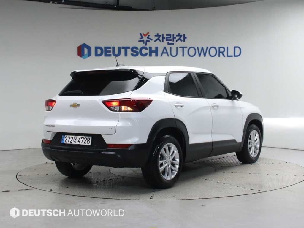 쉐보레 트레일블레이저 가솔린 1.35 터보 2WD LT 사진 2/20
