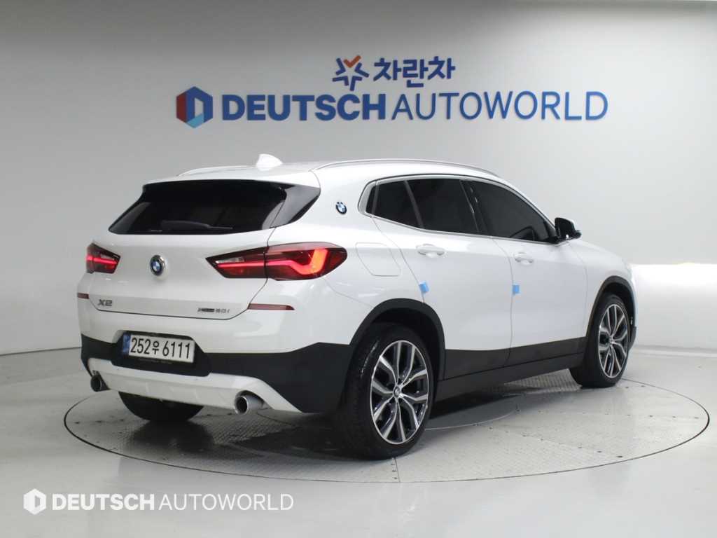 BMW X2 xDrive 20i 어드벤티지 SE 사진 2/20
