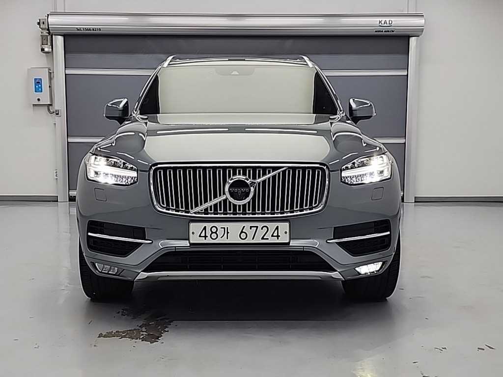 볼보 XC90 2.0 T6 AWD 인스크립션 사진 2/19
