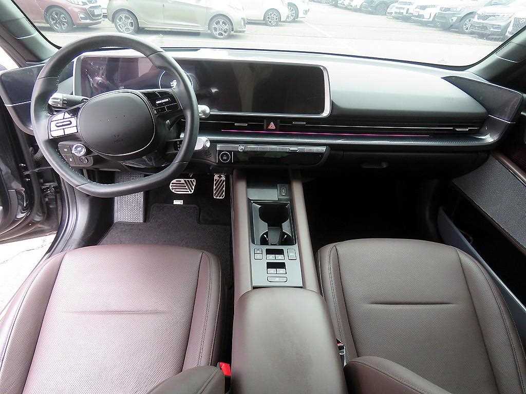 Hyundai IONIQ Long Range 4WD 9
