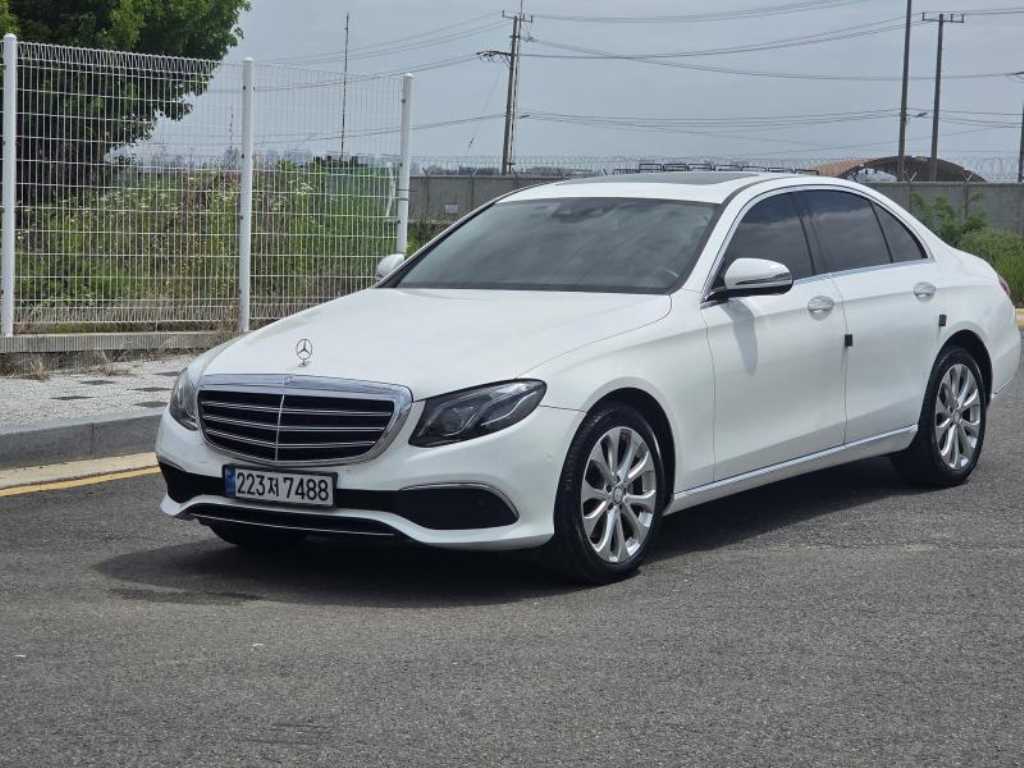 E-클래스 W213 E220d 익스클루시브 2017년식