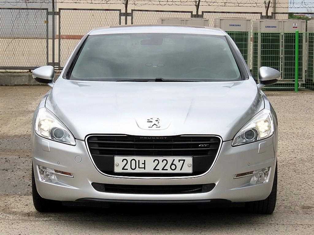 508 2.2 GT 2014년식