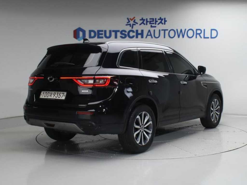 르노코리아 QM6 가솔린 2.0 GDe LE 2WD 사진 2/20
