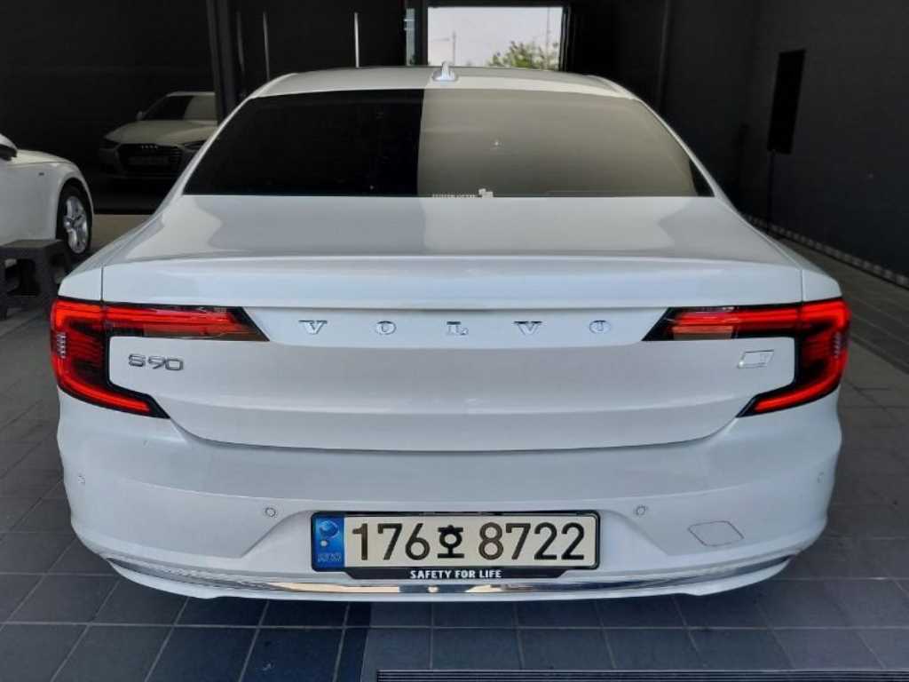 Volvo S90 T8 AWD Ultimate Bright — фото 3
