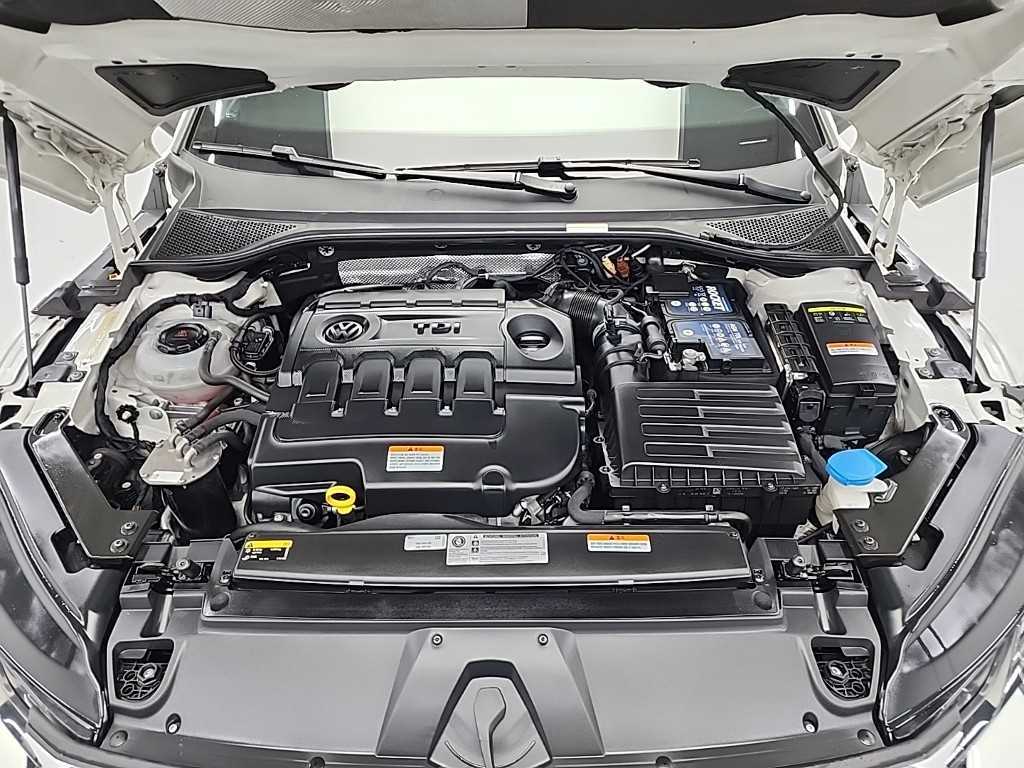 Volkswagen Arteon 2.0 TDI Elegance Prestige 6