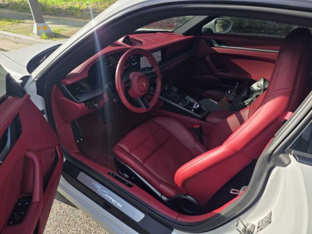 Porsche Carrera 6