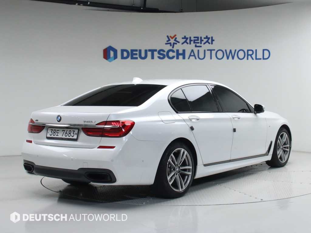 BMW 7시리즈 740d xDrive M 스포츠 사진 2/20