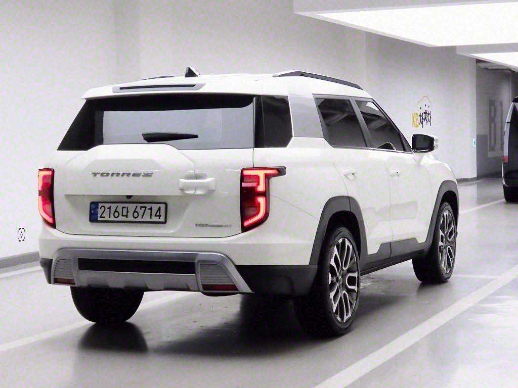 Ssangyong Torres - Vista 4