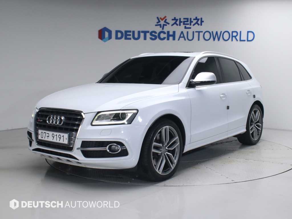 SQ5 3.0 TDI 콰트로 2015년식