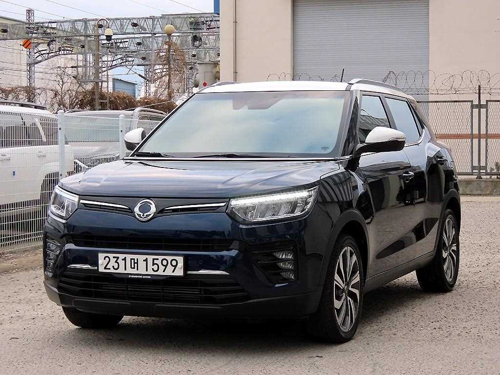 KGM 티볼리 2WD 디젤 1.6 V5 사진 2/20