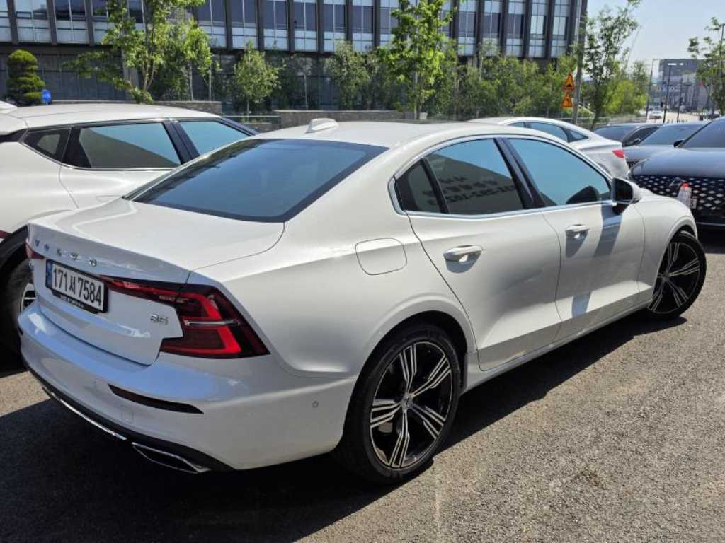 Volvo S60 B5 Inscription — фото 3