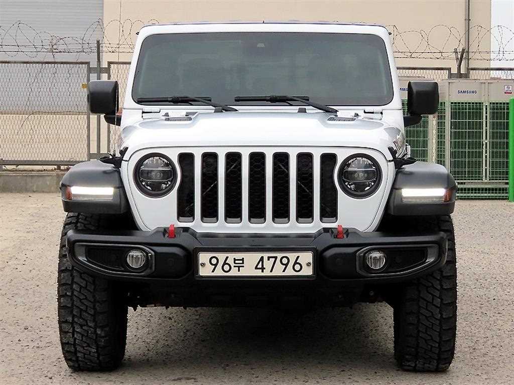 지프 글래디에이터 3.6 루비콘 4WD 사진 2/20