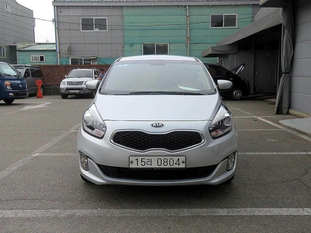 Kia Carens 2.0 LPI Luxury