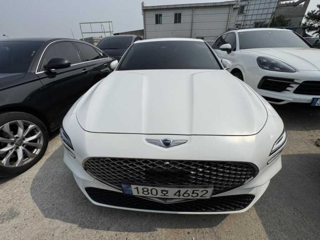 Genesis G70 Gasoline 2.0T 2WD Base Type