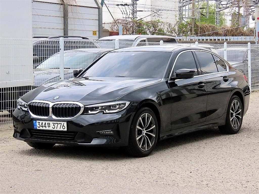 BMW 3시리즈 320d 사진 2/20