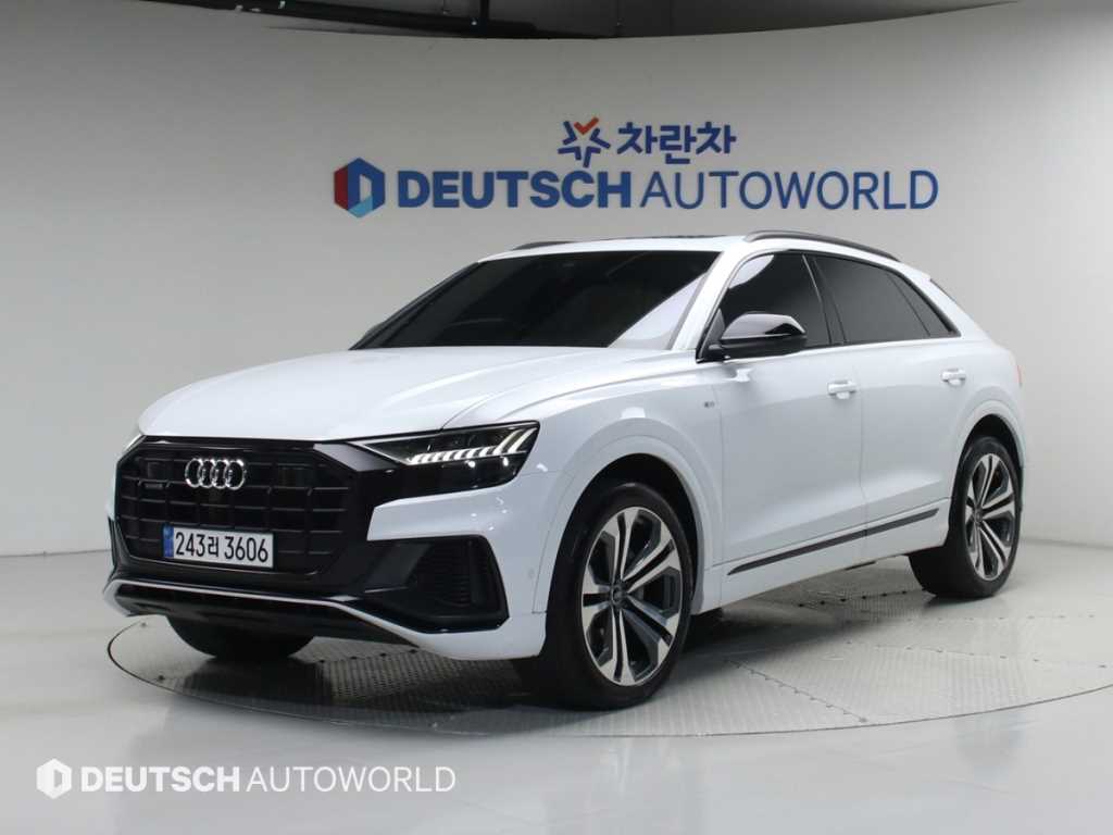 아우디 Q8 55 TFSI 콰트로 프리미엄 사진